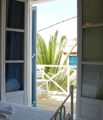 Hotel La Luna Chora (Ios)